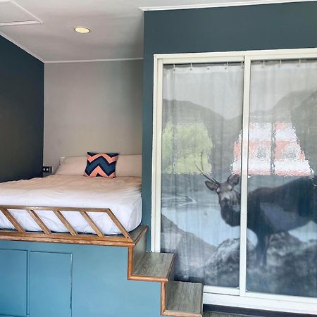海中天旅店 Sea Of The World B&B Kenting Dış mekan fotoğraf