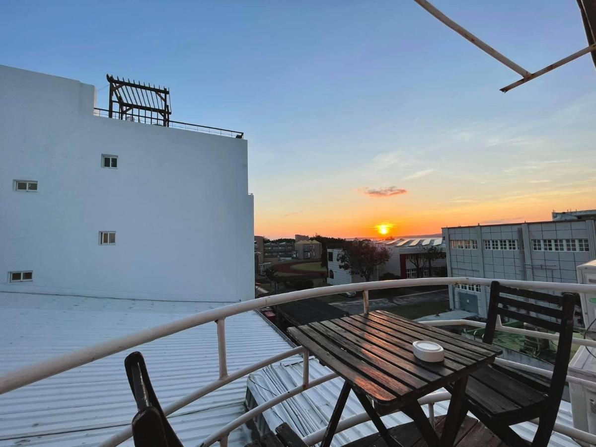 海中天旅店 Sea Of The World B&B Kenting Dış mekan fotoğraf
