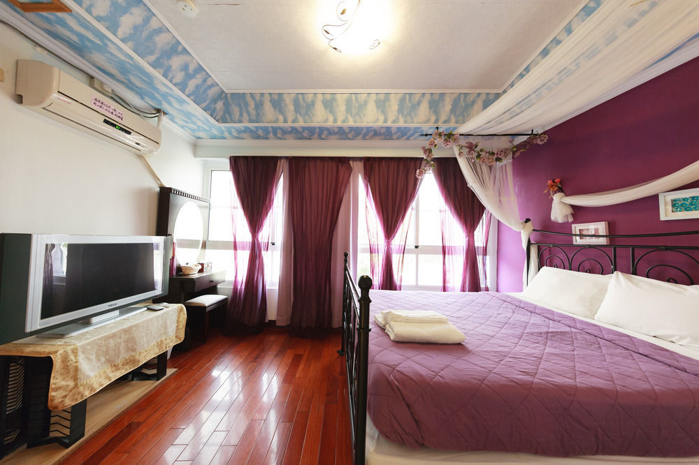 海中天旅店 Sea Of The World B&B Kenting Dış mekan fotoğraf